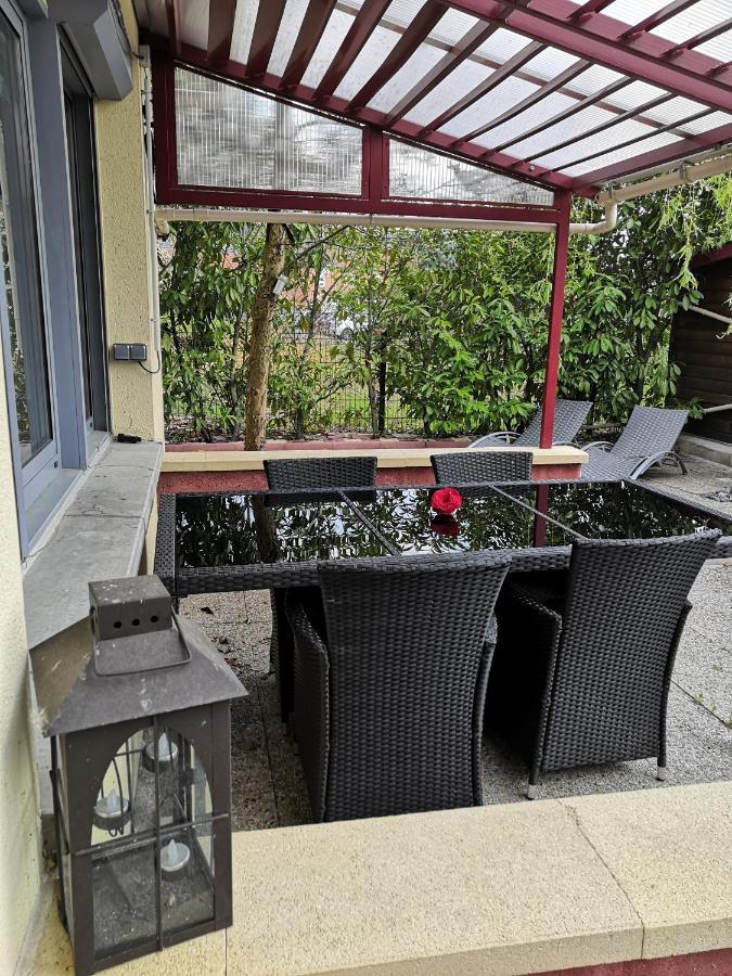 O Rethel Jacuzzi, Gite Ardennes Exterior photo